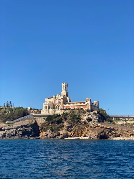 Bootsausflug im Ionischen Meer - Urlaub in den Appartements der Villa Augusta del Sol in Fontane Bianche Bootsausflug über die Vermittlung der Augusta del Sol in Bootsausflug im Ionischen Meer - Urlaub in den Appartements der VillFontane Bianche
